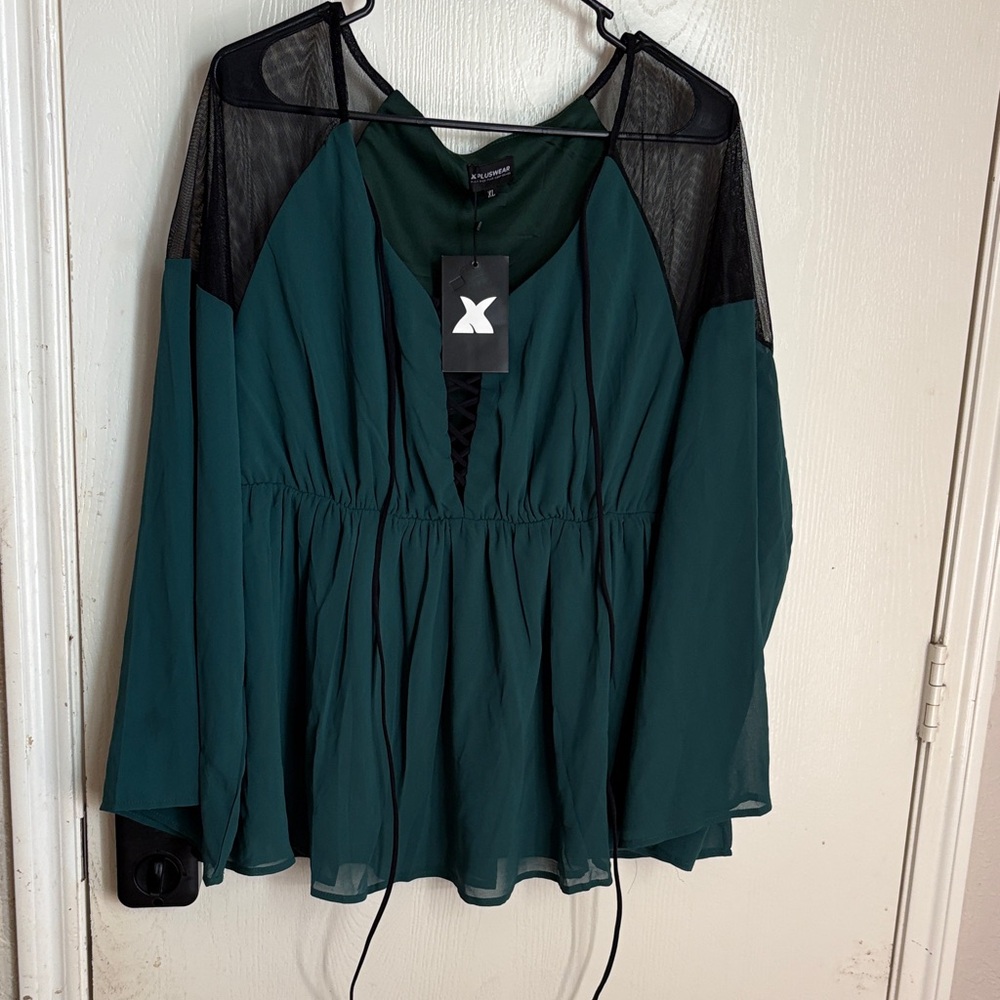 Elegant Teal and Black Blouse